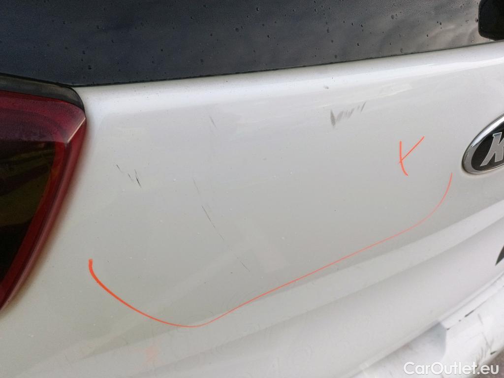  KIA  Niro KIA  PHEV / 2019 / 5P / crossover 1.6 GDi PHEV 104kW (141CV) Drive #6