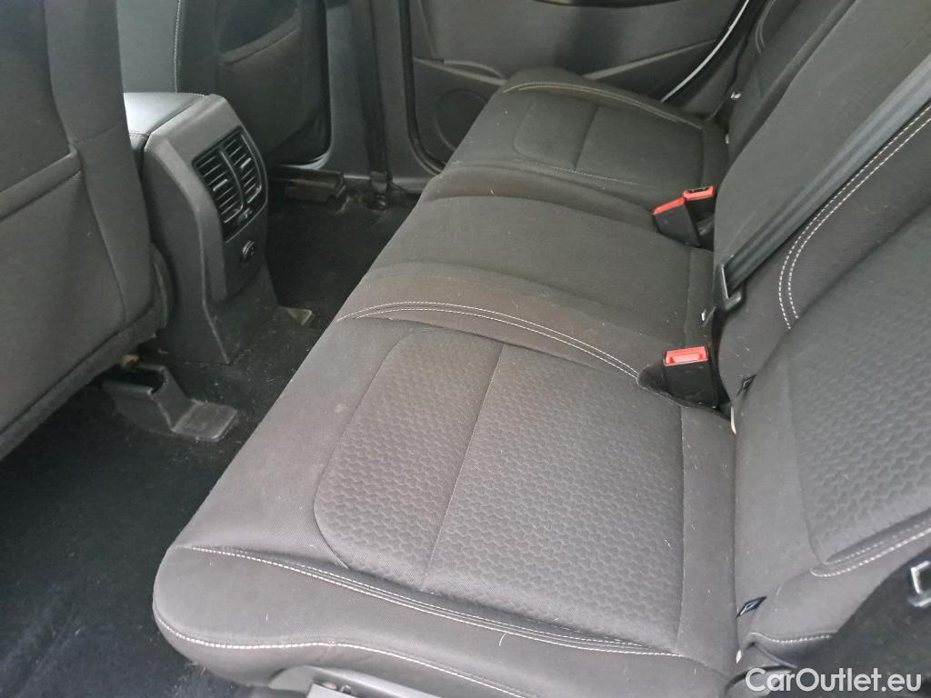  Ford  Kuga FORD  / 2016 / 5P / todoterreno 1.5 EcoBoost 88kW 4x2 Trend+ (CX) #12