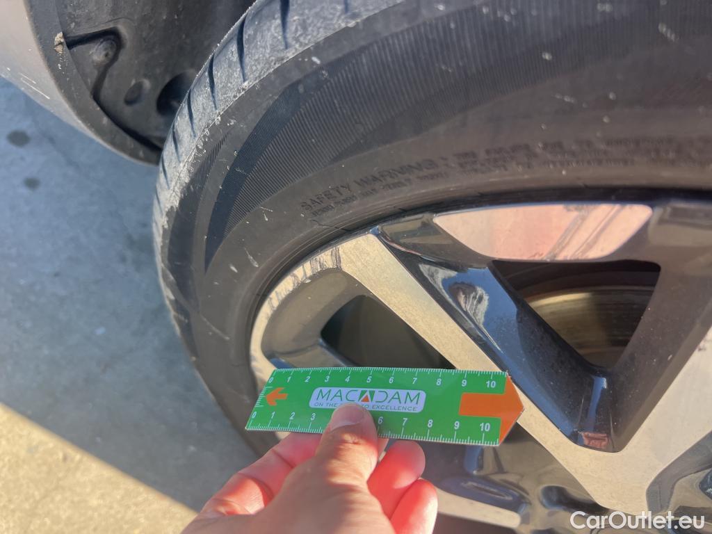  Citroen  C5 CITROEN  Aircross / 2018 / 5P / todoterreno BlueHdi 96kW (130CV) S&S Feel (AC) #2