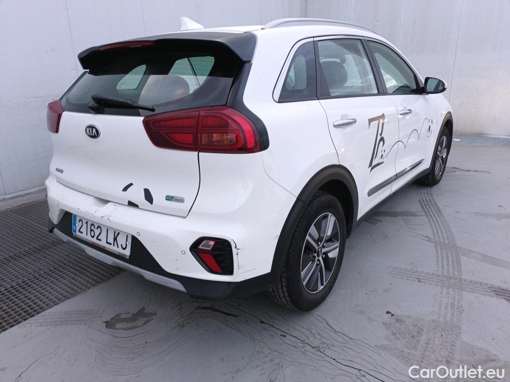  KIA  Niro KIA  PHEV / 2019 / 5P / crossover 1.6 GDi PHEV 104kW (141CV) Drive #13