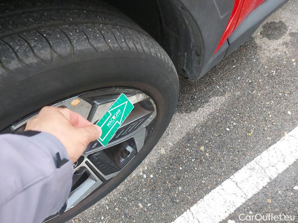  Hyundai  Tucson HYUNDAI  / 2020 / 5P / todoterreno 1.6 TGDI PHEV 195kW Tecno Sky Auto 4x4 #8