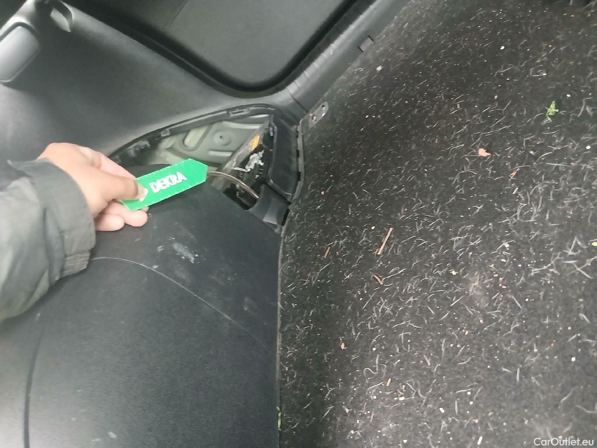  KIA  Niro KIA 1.6 GDi PHEV 104kW (141CV) Drive (AC) #5