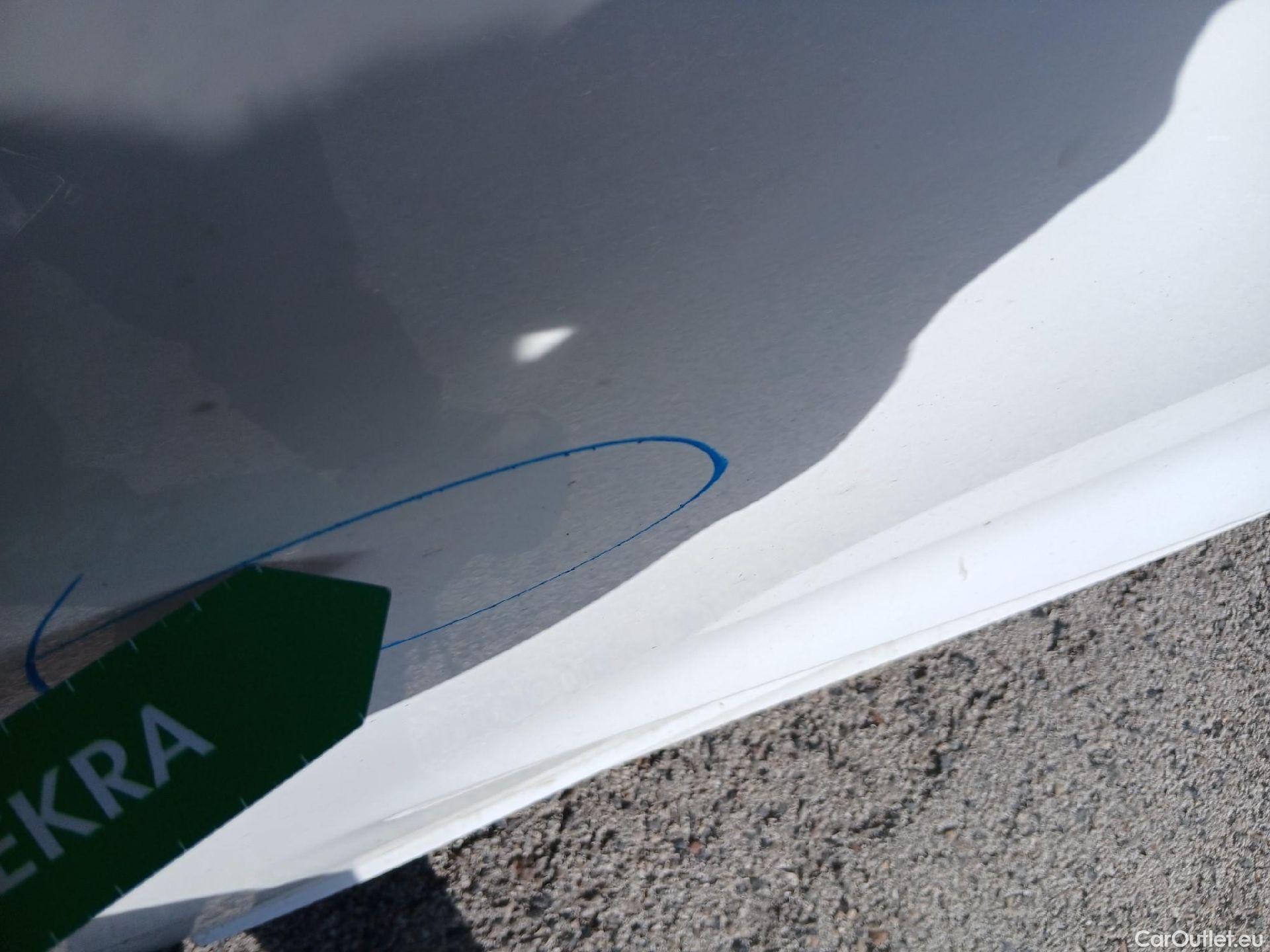  Ford  Focus FORD  / 2018 / 5P / berlina con portón 1.5 Ecoblue 88kW ST-Line Auto #37