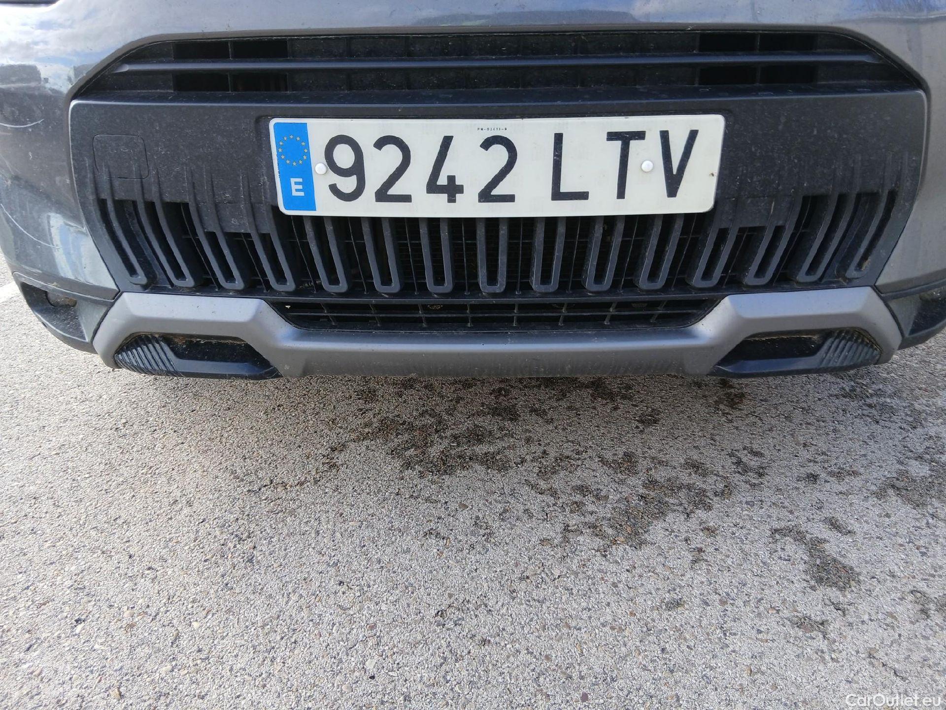  Citroen  C3 CITROEN  Aircross / 2021 / 5P / todoterreno BlueHDi 81kW (110CV) S&S Feel Pack #8