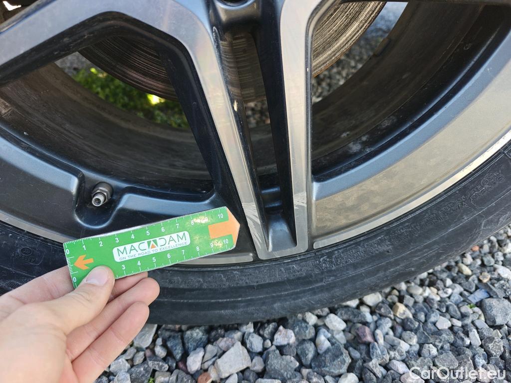  Mercedes  G-Klasee MERCEDES-BENZ Clase GLC / 2019 / 5P / todoterreno GLC 300 de 4MATIC #6