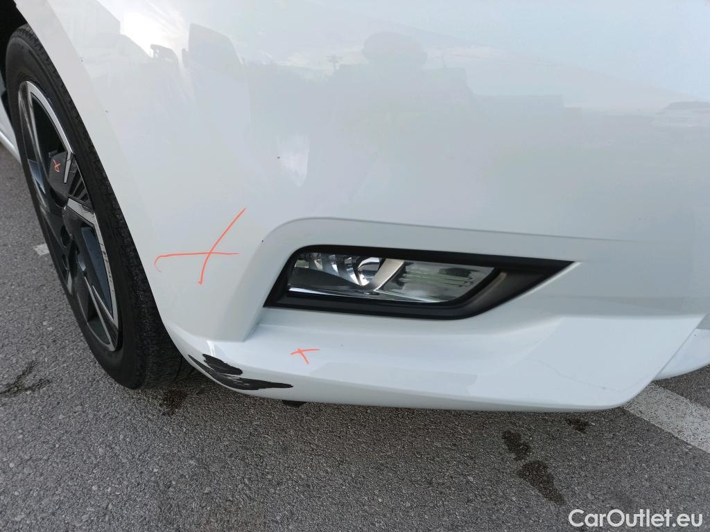  Nissan  Micra NISSAN  / 2017 / 5P / berlina con portón IG-T 68 kW (92 CV) E6D-F Acenta #11