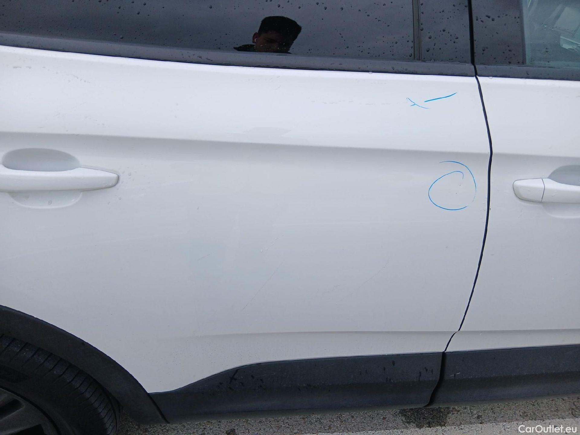  Opel   Grandland X OPEL Grandland / 2021 / 5P / todoterreno 1.5 CDTi Business Edition Auto #20