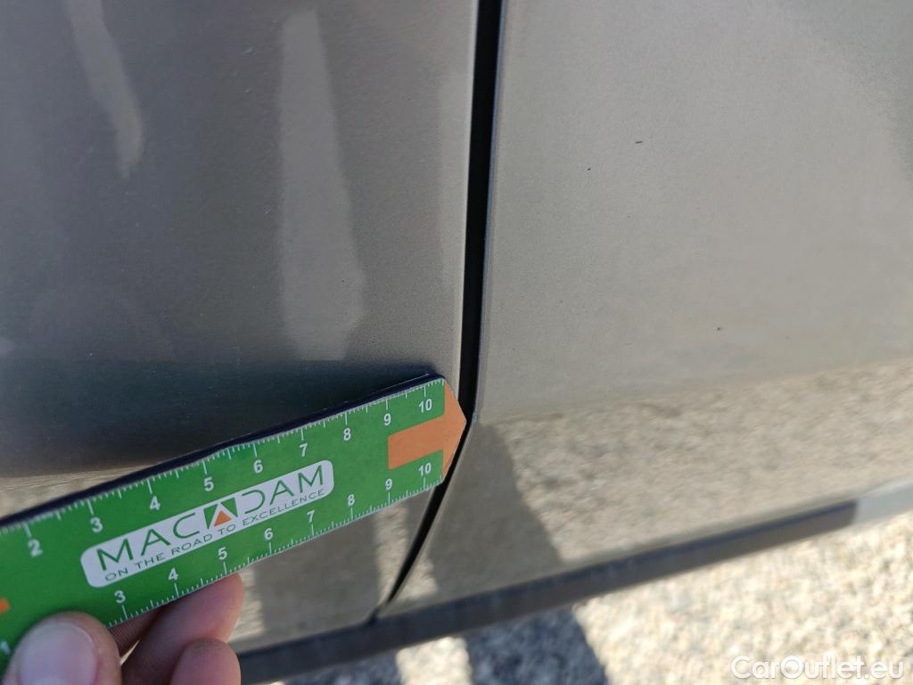  Mercedes  G-Klasee MERCEDES-BENZ Clase GLC / 2019 / 5P / todoterreno GLC 300 de 4MATIC #38