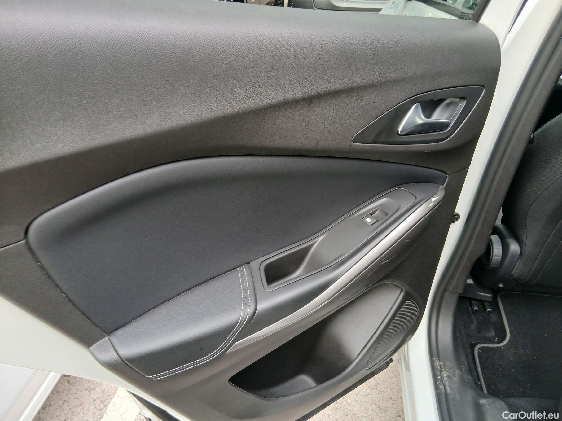  Opel   Grandland X OPEL Grandland / 2021 / 5P / todoterreno 1.5 CDTi Business Edition Auto #1