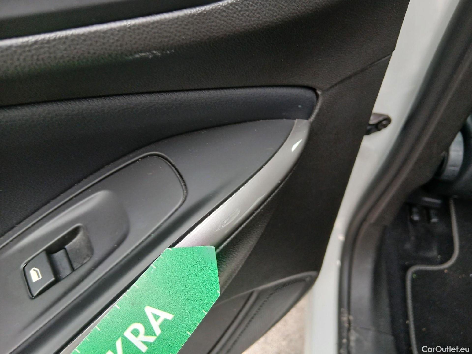  Opel   Grandland X OPEL Grandland / 2021 / 5P / todoterreno 1.5 CDTi Business Edition Auto #2