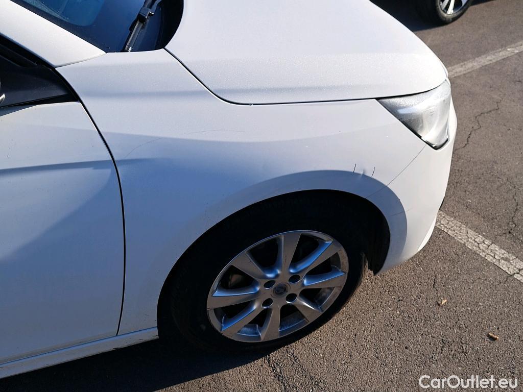  Opel  Corsa OPEL  / 2019 / 5P / berlina con portón 1.2T XHL 74kW (100CV) Edition (AC) #5