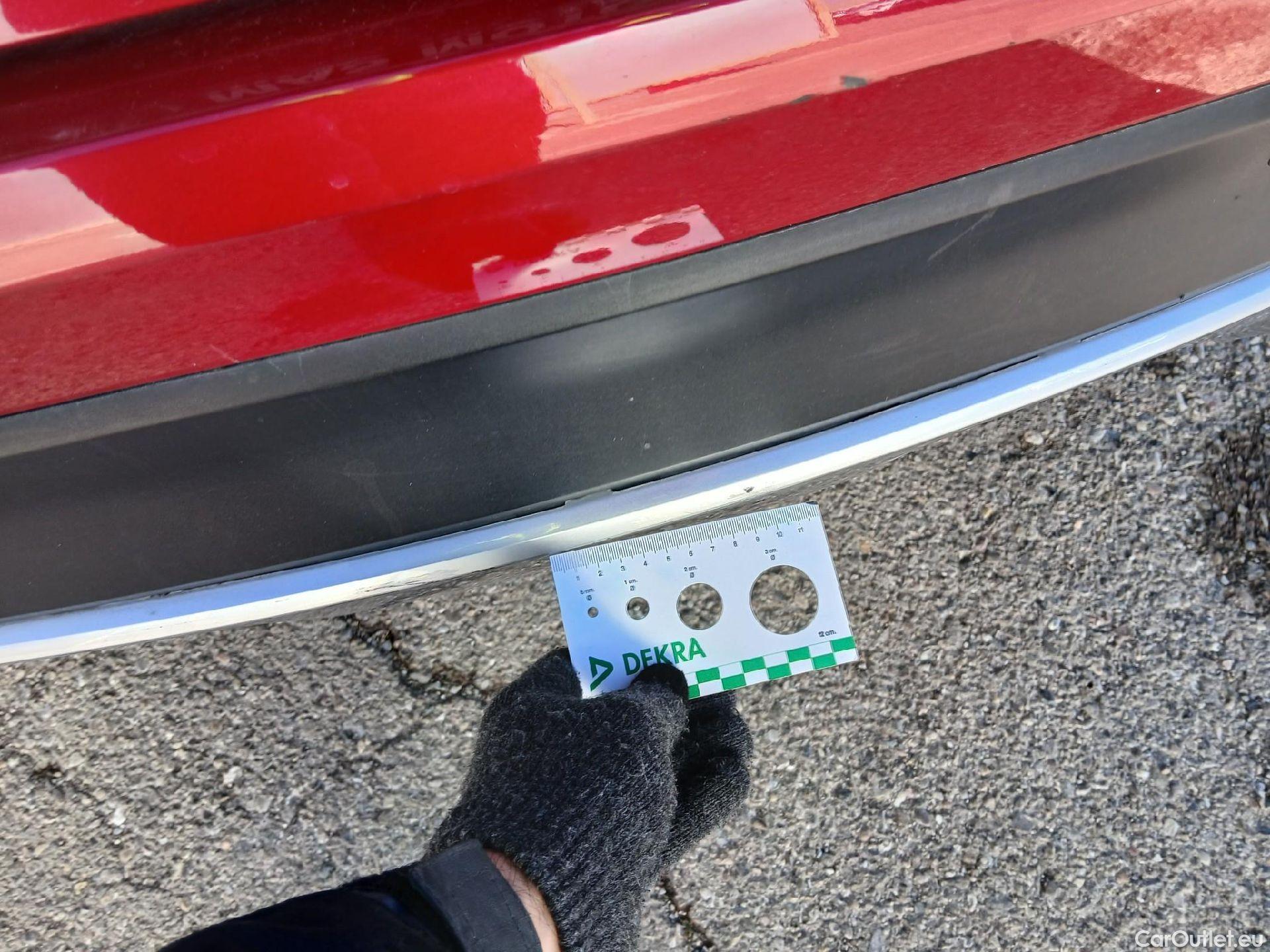  KIA  XCeed KIA  / 2019 / 5P / todoterreno 1.0 T-GDi Drive 88kW (120CV) #11