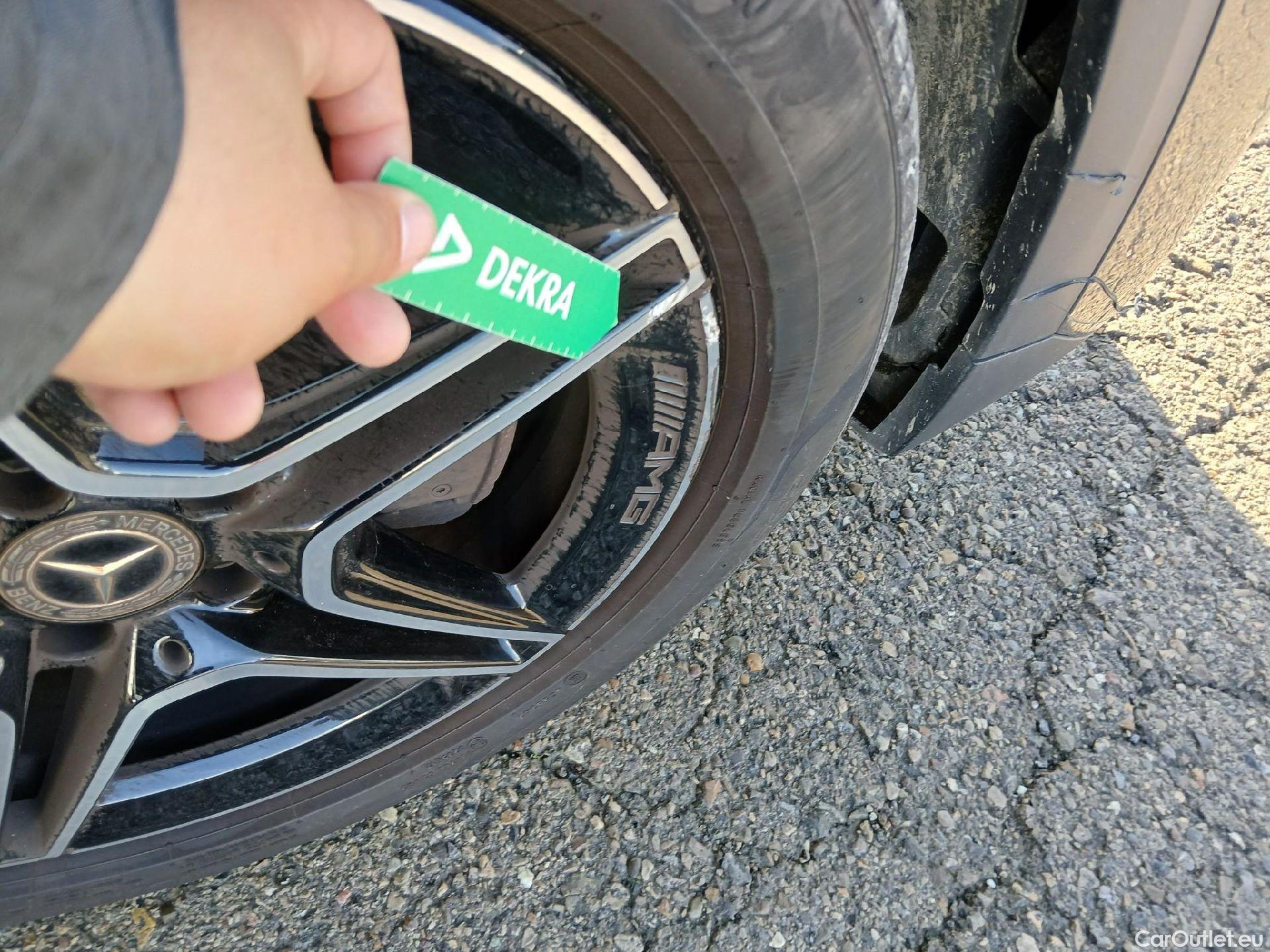  Mercedes  GLA MERCEDES-BENZ  / 2020 / 5P / todoterreno  200 #35