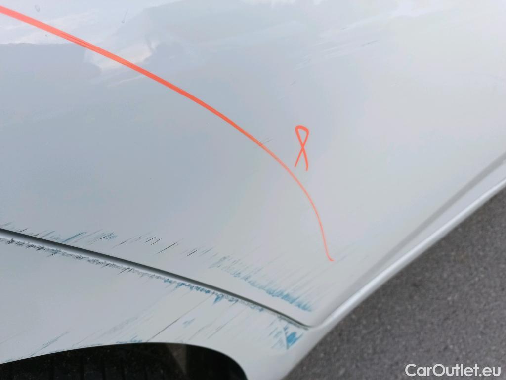  Nissan  Micra NISSAN  / 2017 / 5P / berlina con portón IG-T 68 kW (92 CV) E6D-F Acenta #8