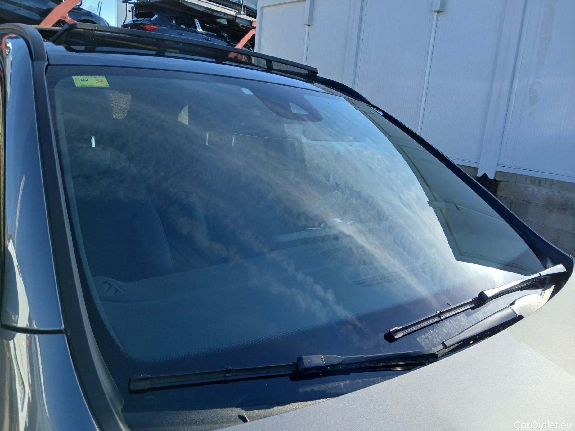  Mercedes  GLA MERCEDES-BENZ  / 2020 / 5P / todoterreno  200 #1