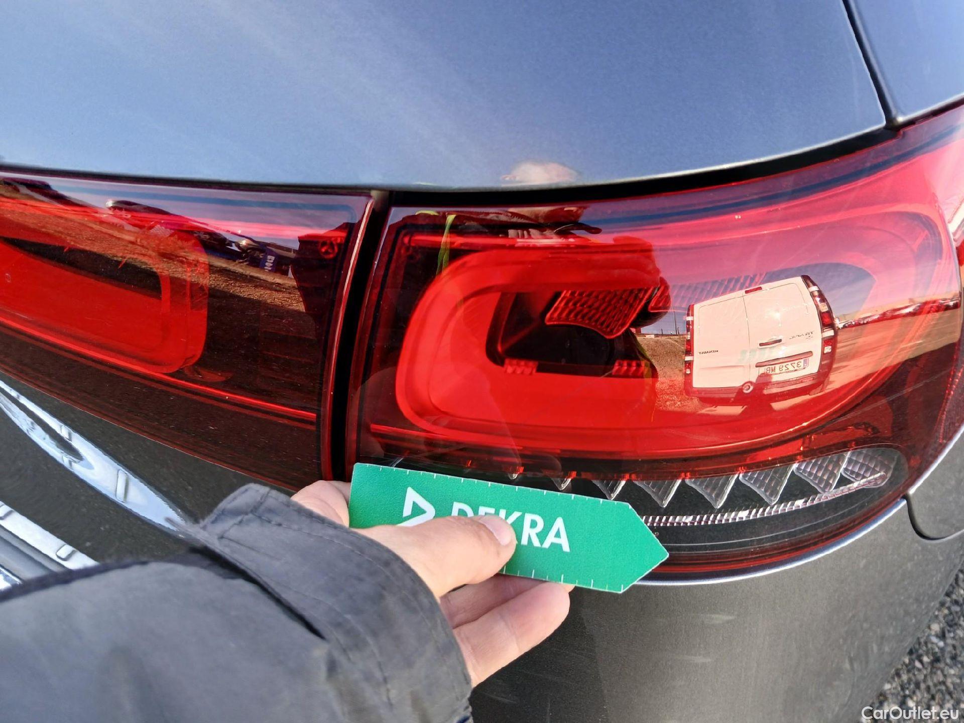  Mercedes  GLA MERCEDES-BENZ  / 2020 / 5P / todoterreno  200 #24