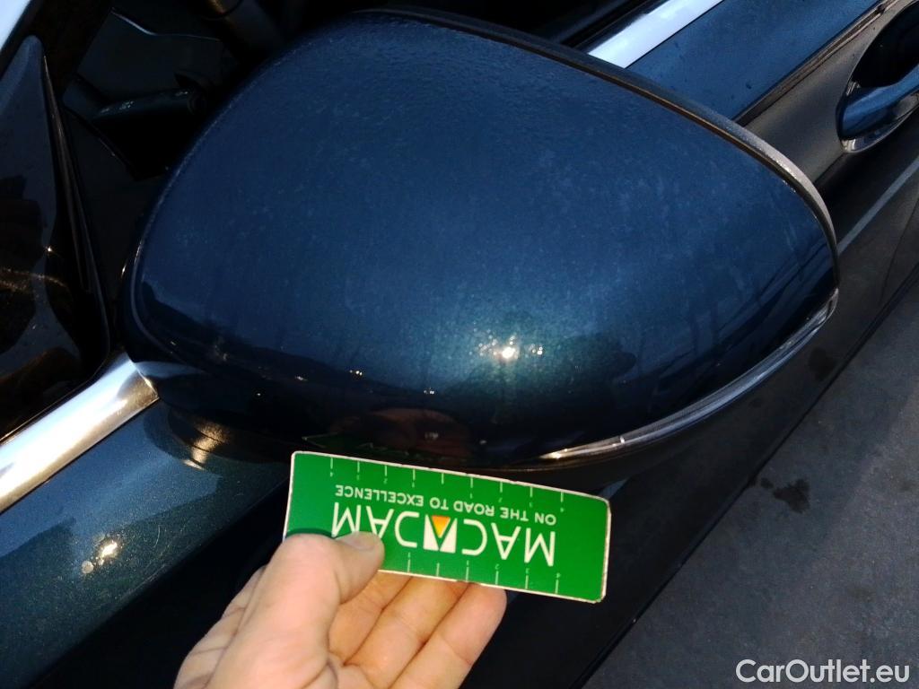  Mercedes  A-Klasse MERCEDES-BENZ Clase A / 2018 / 4P / sedán Sedán A 250 e #17