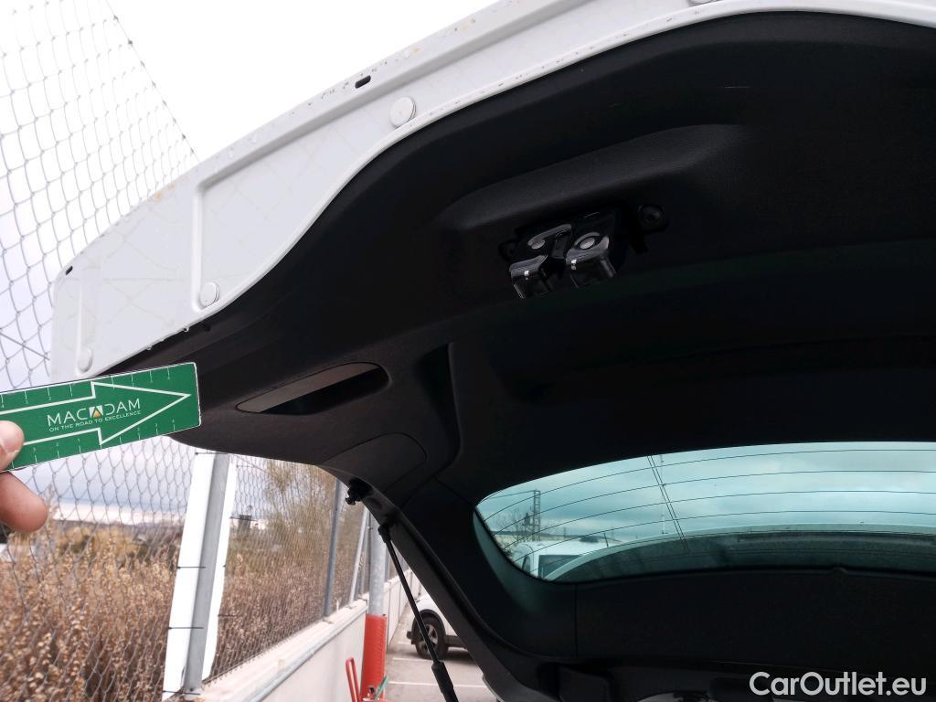  Renault  Megane  IV Grandtour Limited 1.5 dCi 95CV MT6 E6dT #8