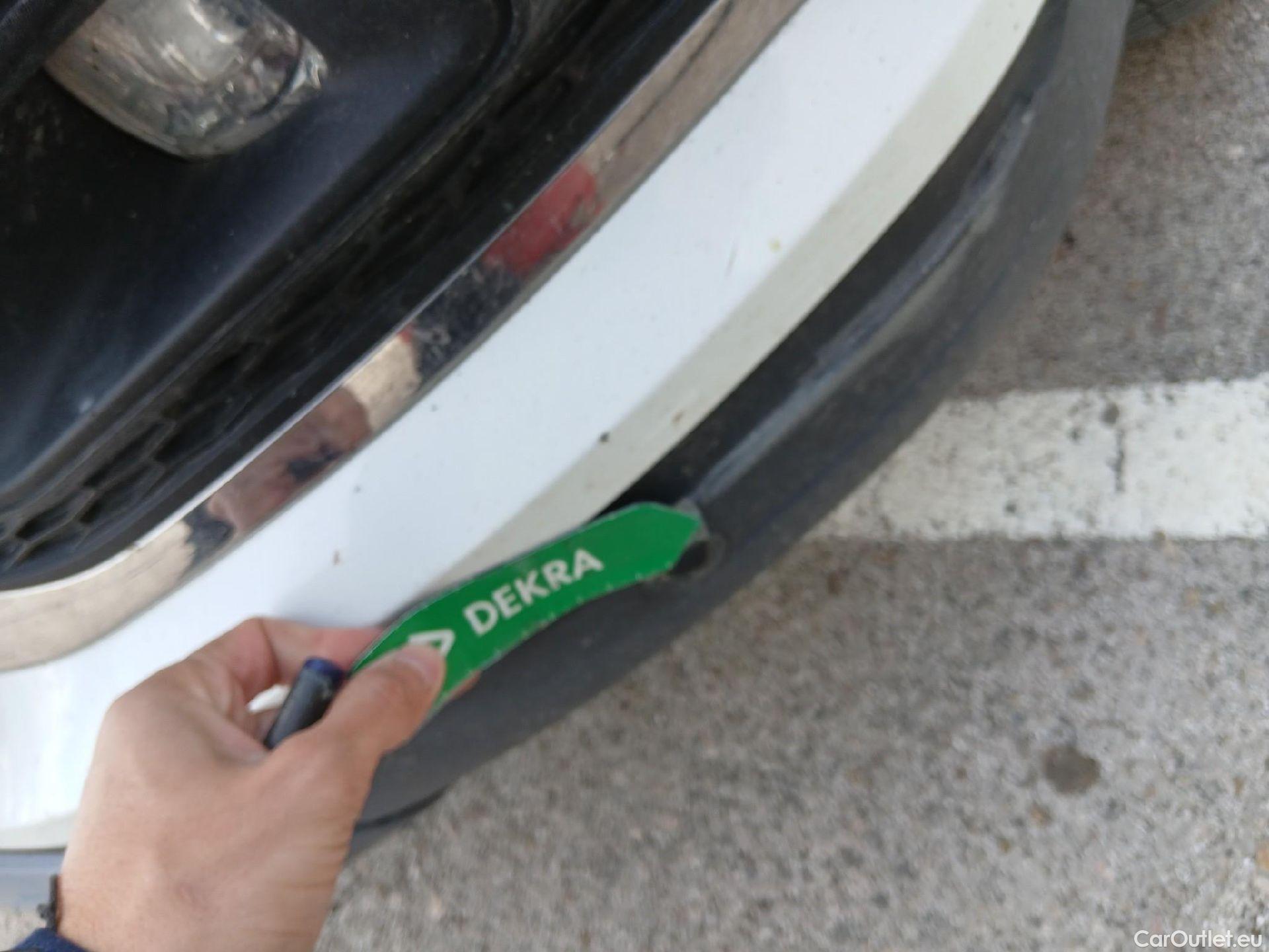  Renault  Kadjar RENAULT  / 2019 / 5P / crossover Zen Blue dCi 110kW (150CV) 4x4 #5