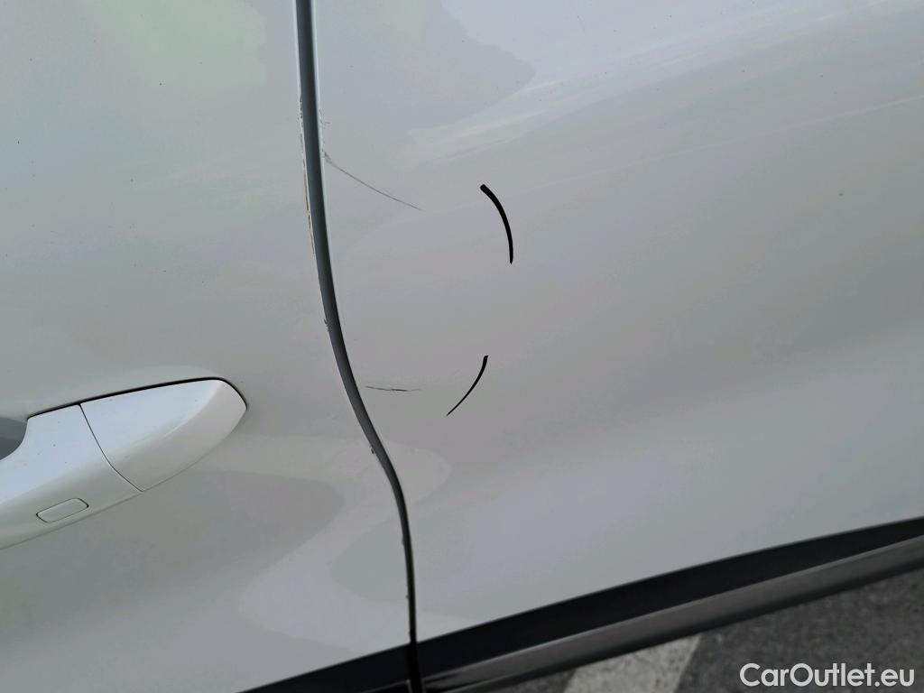  Renault  Captur RENAULT  / 2020 / 5P / todoterreno Zen TCe 140CV GPF Micro Híbrido #8