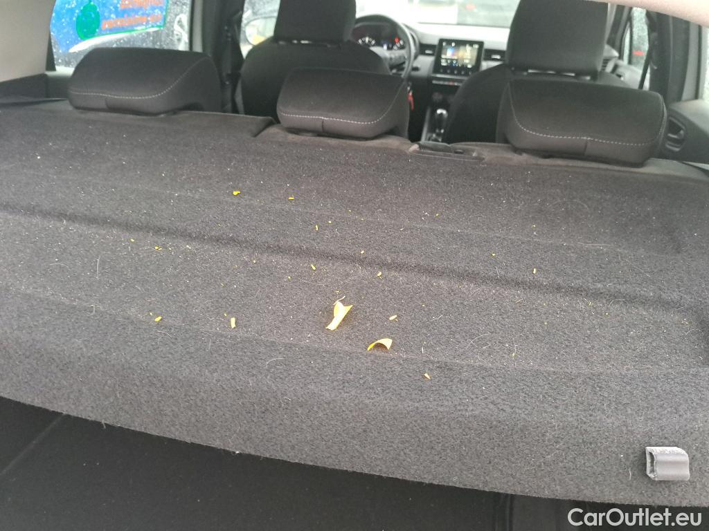  Renault  Clio RENAULT  / 2019 / 5P / berlina con portón Business Blue dCi 74kW (100CV) #33