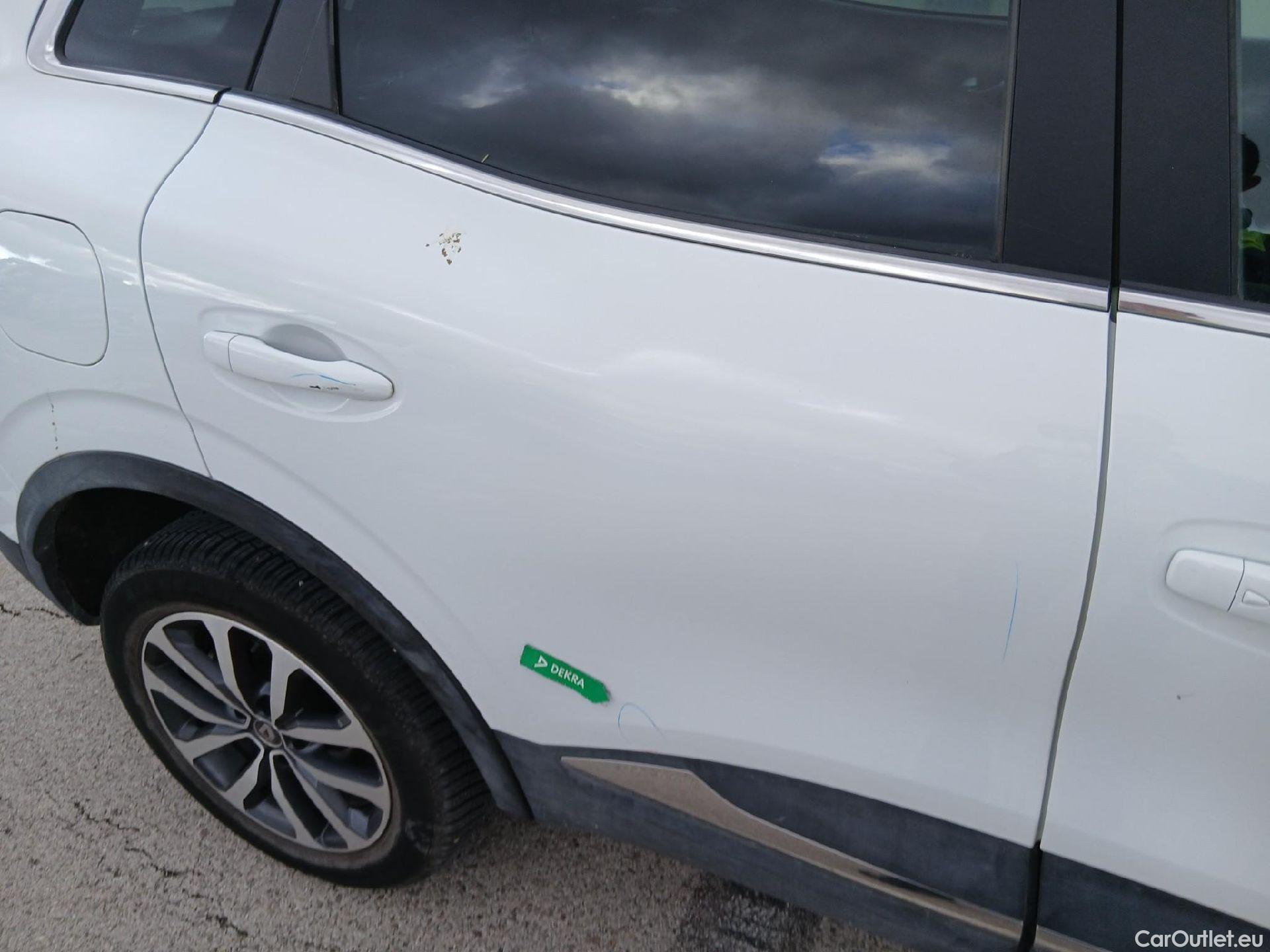  Renault  Kadjar RENAULT  / 2019 / 5P / crossover Zen Blue dCi 110kW (150CV) 4x4 #44