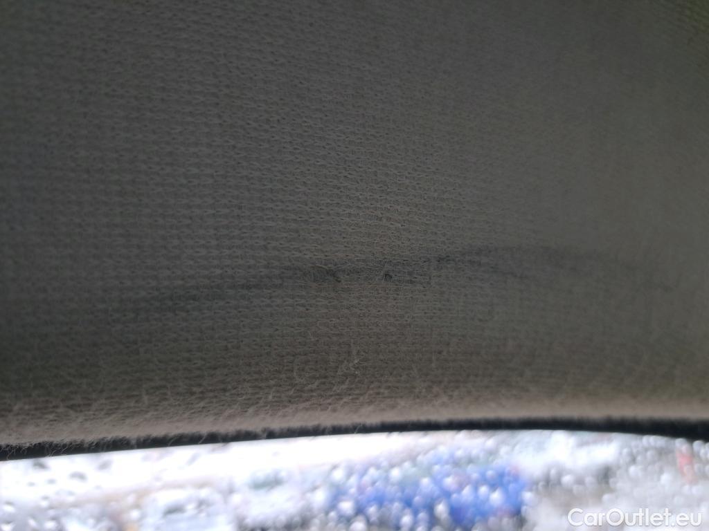  Renault  Clio RENAULT  / 2019 / 5P / berlina con portón Business Blue dCi 74kW (100CV) #18