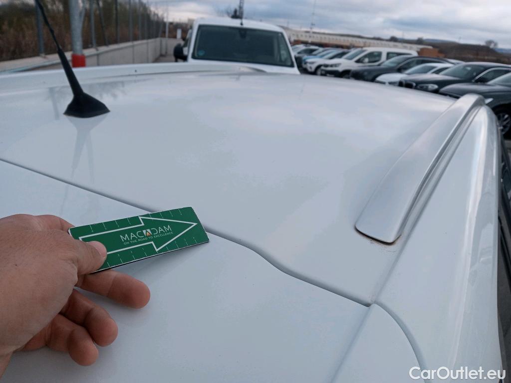  Renault  Megane  IV Grandtour Limited 1.5 dCi 95CV MT6 E6dT #1