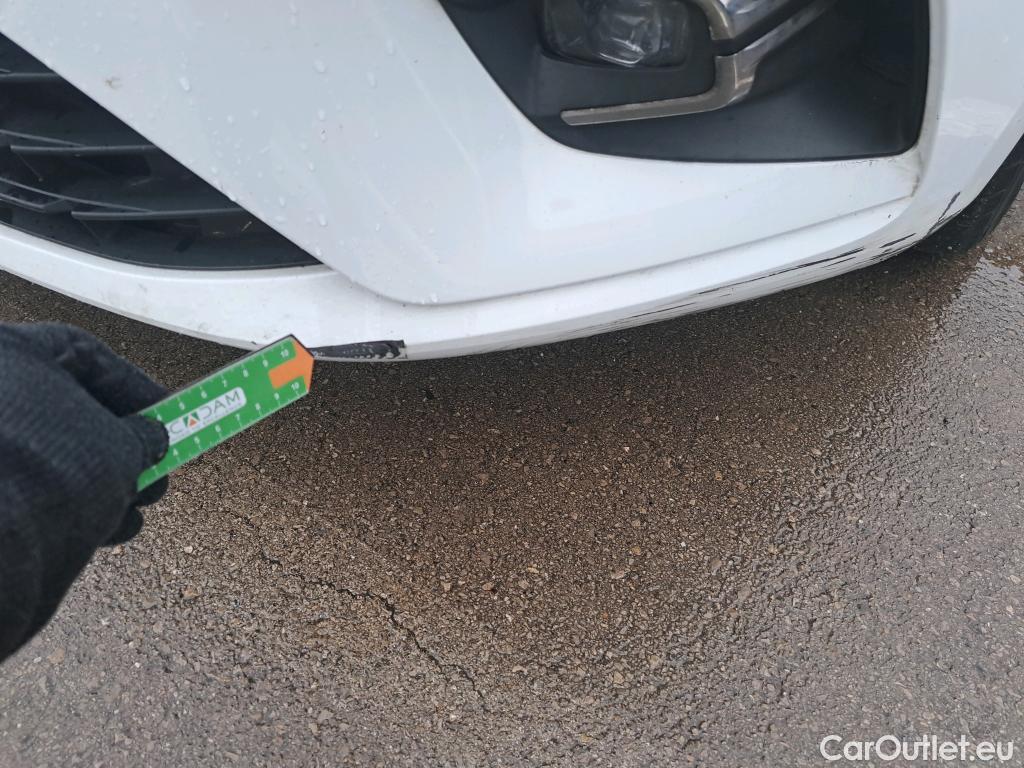  Renault  Clio RENAULT  / 2019 / 5P / berlina con portón Business Blue dCi 74kW (100CV) #31