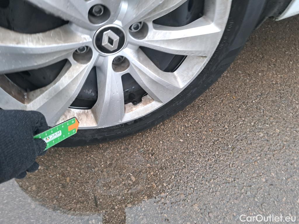  Renault  Clio RENAULT  / 2019 / 5P / berlina con portón Business Blue dCi 74kW (100CV) #53