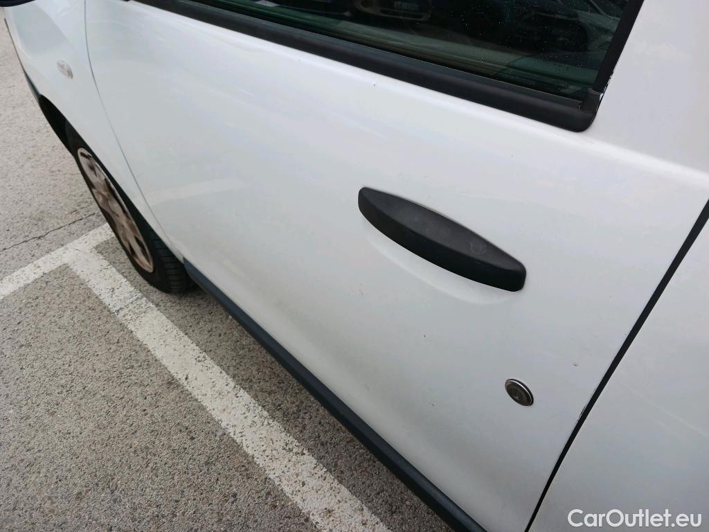  Dacia  Dokker DACIA  / 2013 / 4P / furgón derivado de turismo Van Essential 1.6 80kW (110CV) GLP #50