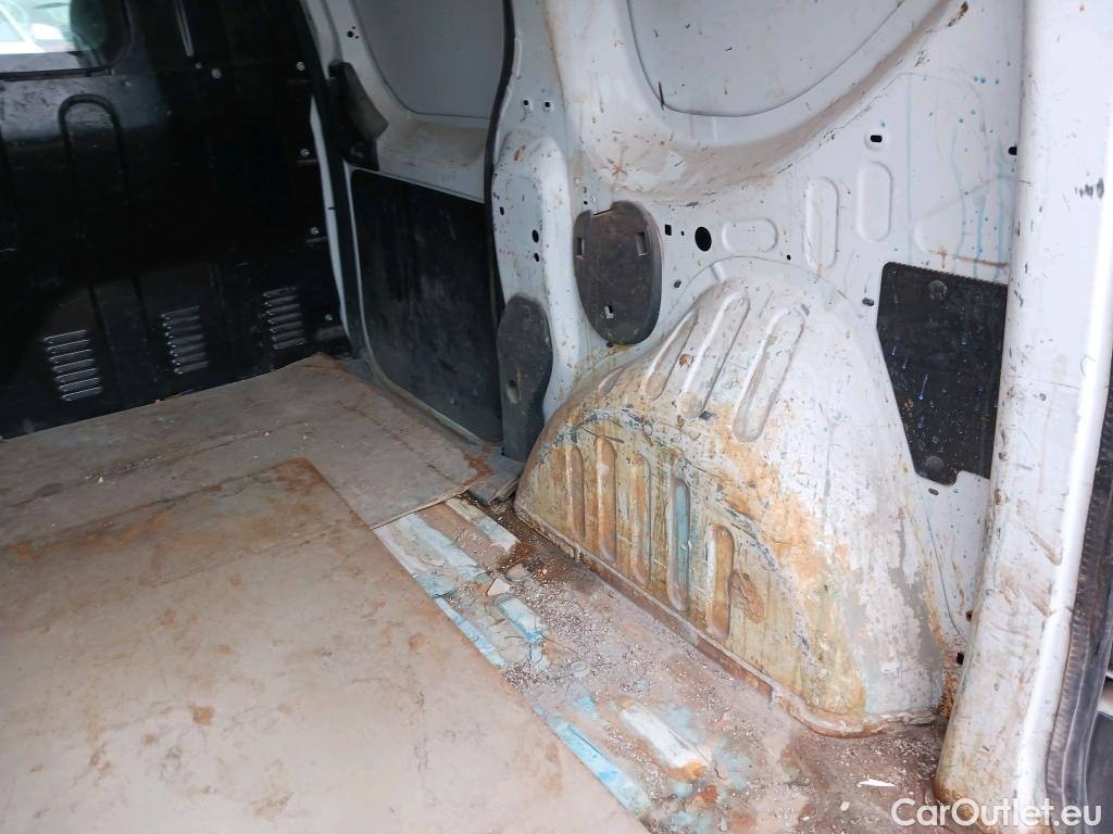  Dacia  Dokker DACIA  / 2013 / 4P / furgón derivado de turismo Van Essential 1.6 80kW (110CV) GLP #42