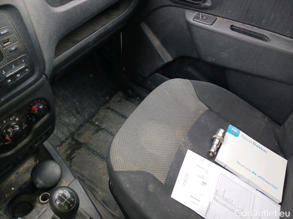  Dacia  Dokker DACIA  / 2013 / 4P / furgón derivado de turismo Van Essential 1.6 80kW (110CV) GLP #27