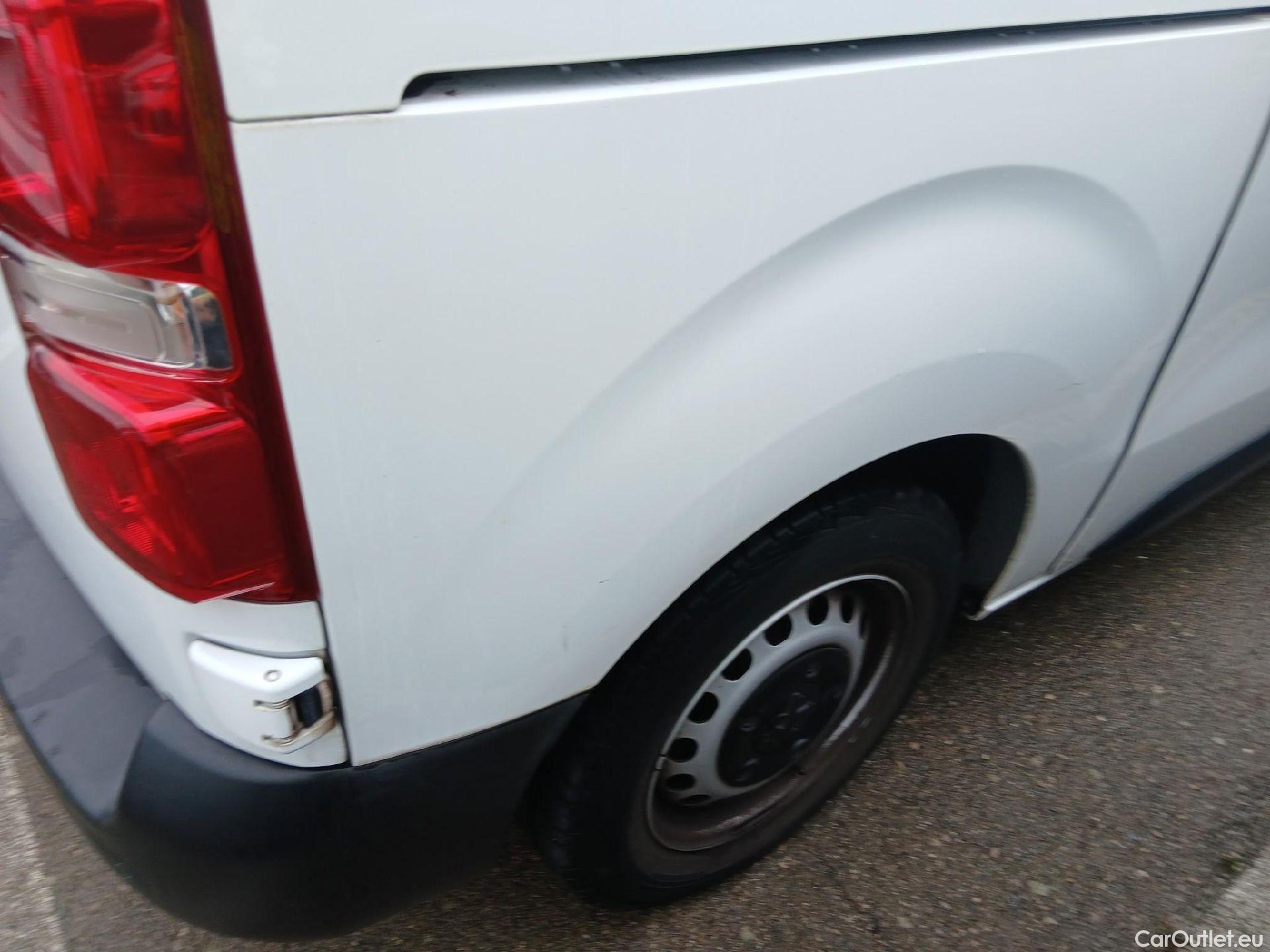  Peugeot  Expert PEUGEOT  / 2016 / 4P / furgón Furgón Premium 1.5 BlueHDi 100 Standard (AC) #14