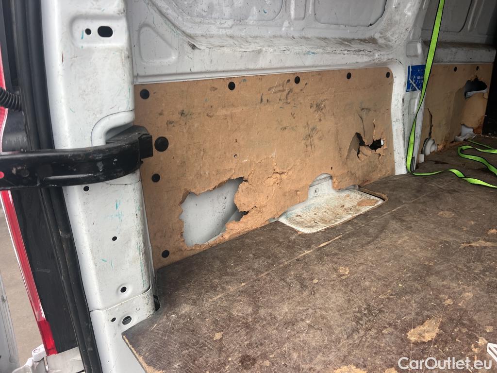  Ford  Transit  Custom Furgón 320 L1 Trend 2.0 TDCi 105CV MT6 E6 #55