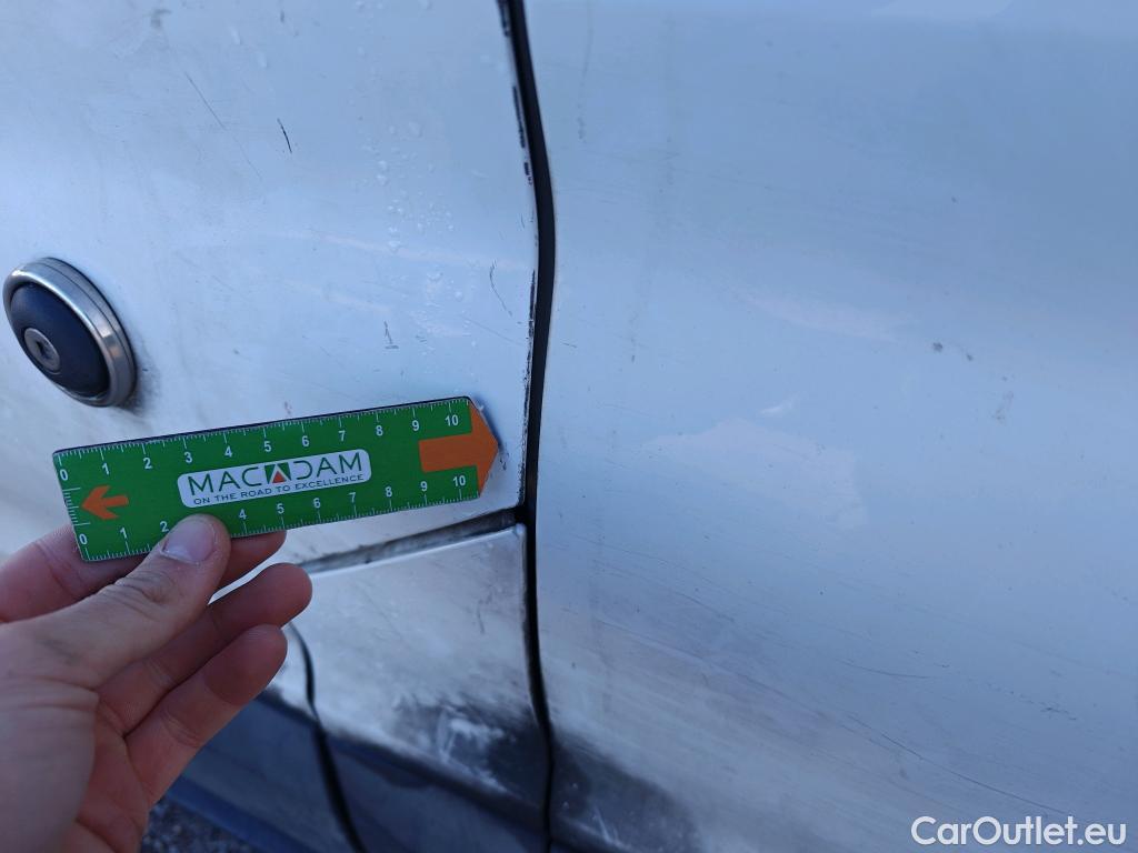  Ford  Transit FORD  / 2013 / 4P / furgón 350 96kW L3H2 Van Trend FWD MHEV #66