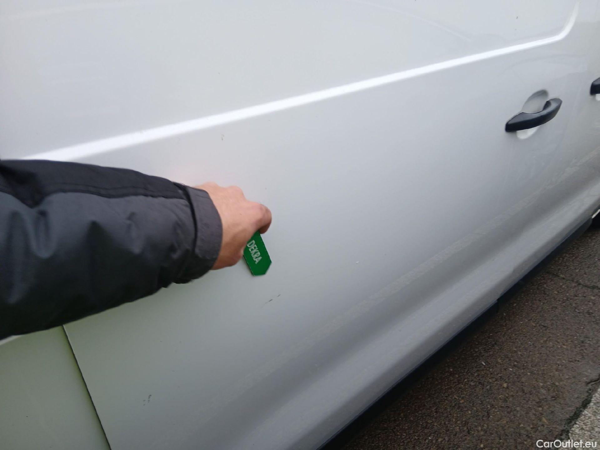  Peugeot  Expert PEUGEOT  / 2016 / 4P / furgón Furgón Premium 1.5 BlueHDi 100 Standard (AC) #16