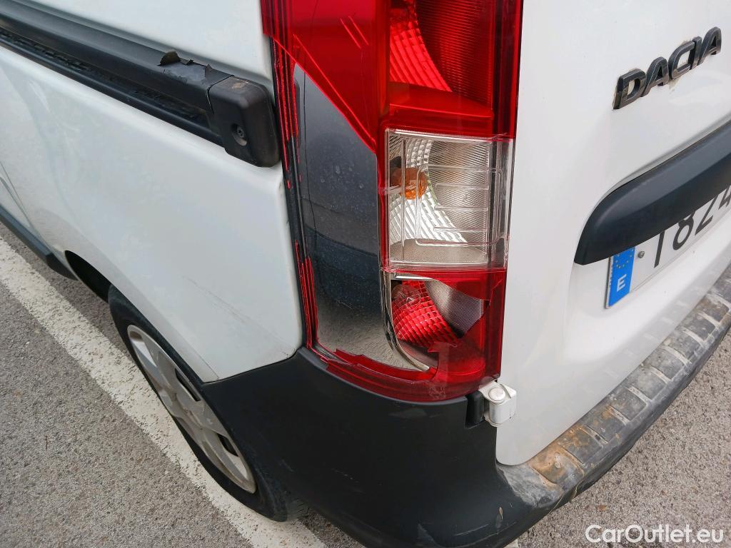  Dacia  Dokker DACIA  / 2013 / 4P / furgón derivado de turismo Van Essential 1.6 80kW (110CV) GLP #13