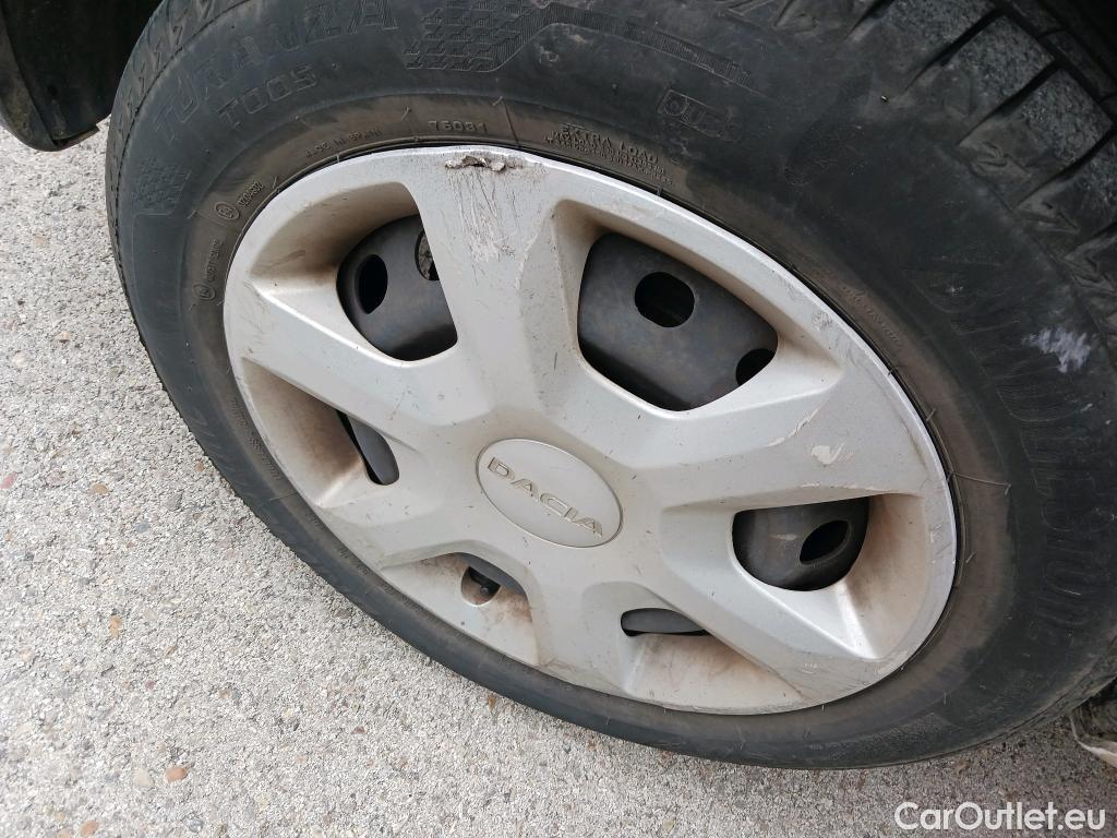  Dacia  Dokker DACIA  / 2013 / 4P / furgón derivado de turismo Van Essential 1.6 80kW (110CV) GLP #39