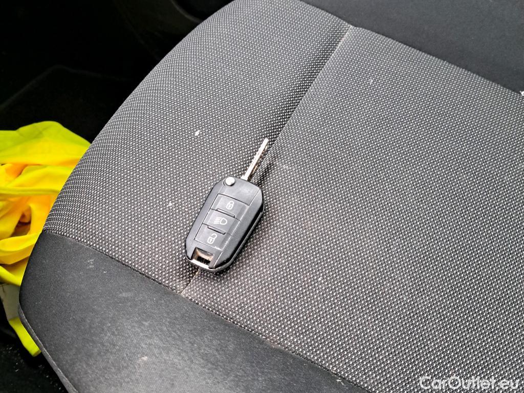  Citroen  Berlingo CITROEN  COMBI Talla M BlueHDi 100 S&S LIVE #14