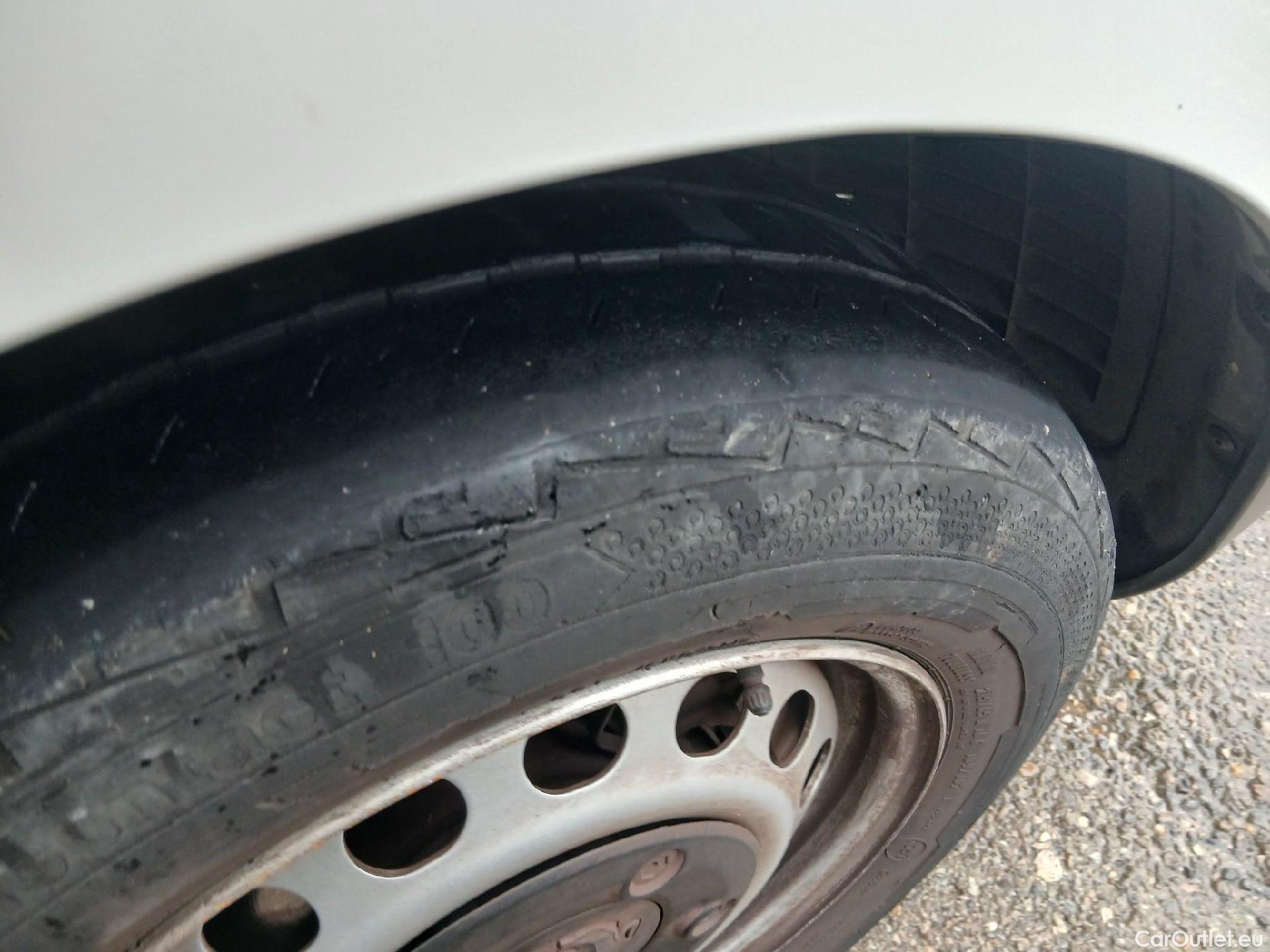  Peugeot  Expert PEUGEOT  / 2016 / 4P / furgón Furgón Premium 1.5 BlueHDi 100 Standard (AC) #5