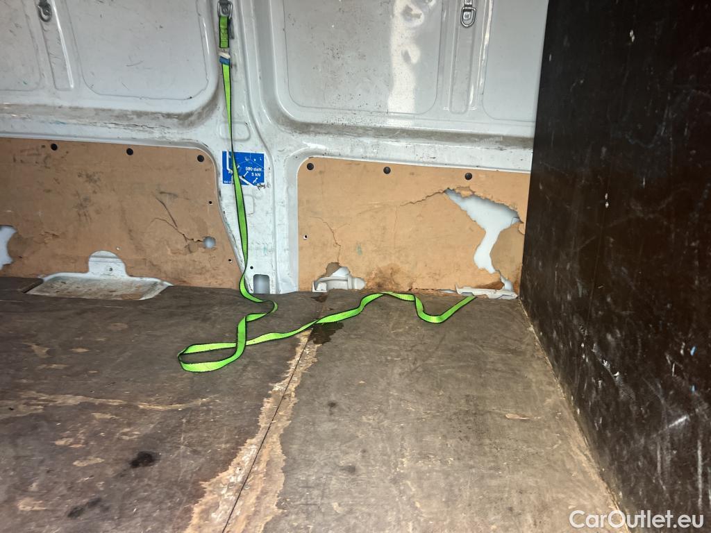  Ford  Transit  Custom Furgón 320 L1 Trend 2.0 TDCi 105CV MT6 E6 #53