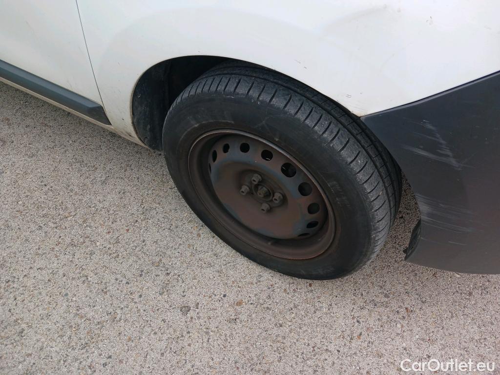  Dacia  Dokker DACIA  / 2013 / 4P / furgón derivado de turismo Van Essential 1.6 80kW (110CV) GLP #54