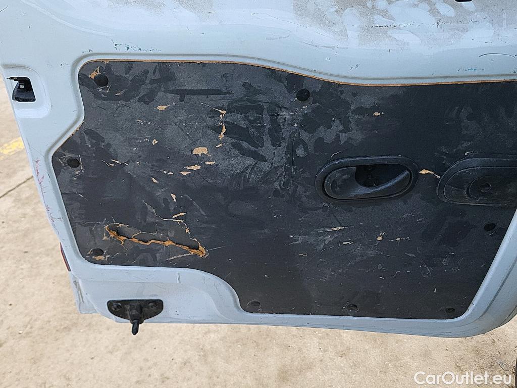  Renault  Kangoo RENAULT  Furgón/2013/4P/furgón derivado de turismo Maxi 2p Blue dCi 70 kW (95CV) #8