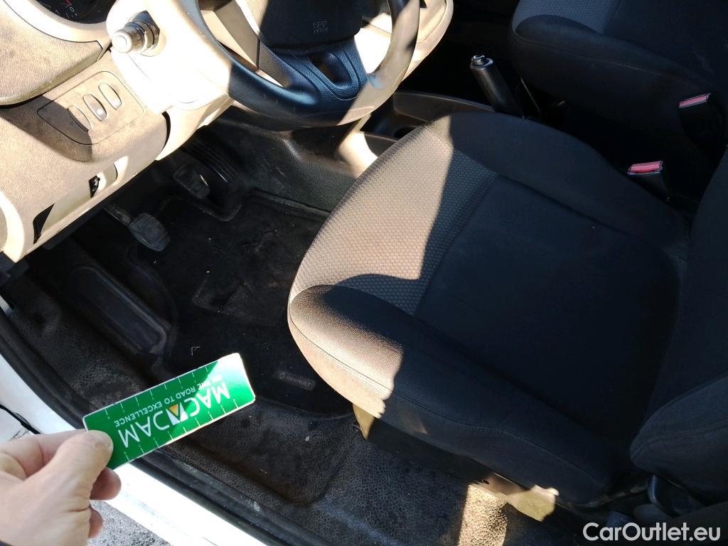  Renault  Kangoo RENAULT  Furgón/2013/3P/furgón derivado de turismo Profesional dCi 55 kW (75 CV) #22