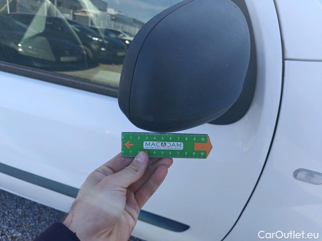  Renault  Kangoo RENAULT  Furgón/2013/3P/furgón derivado de turismo Profesional dCi 66kW (90CV) Euro 6 #56