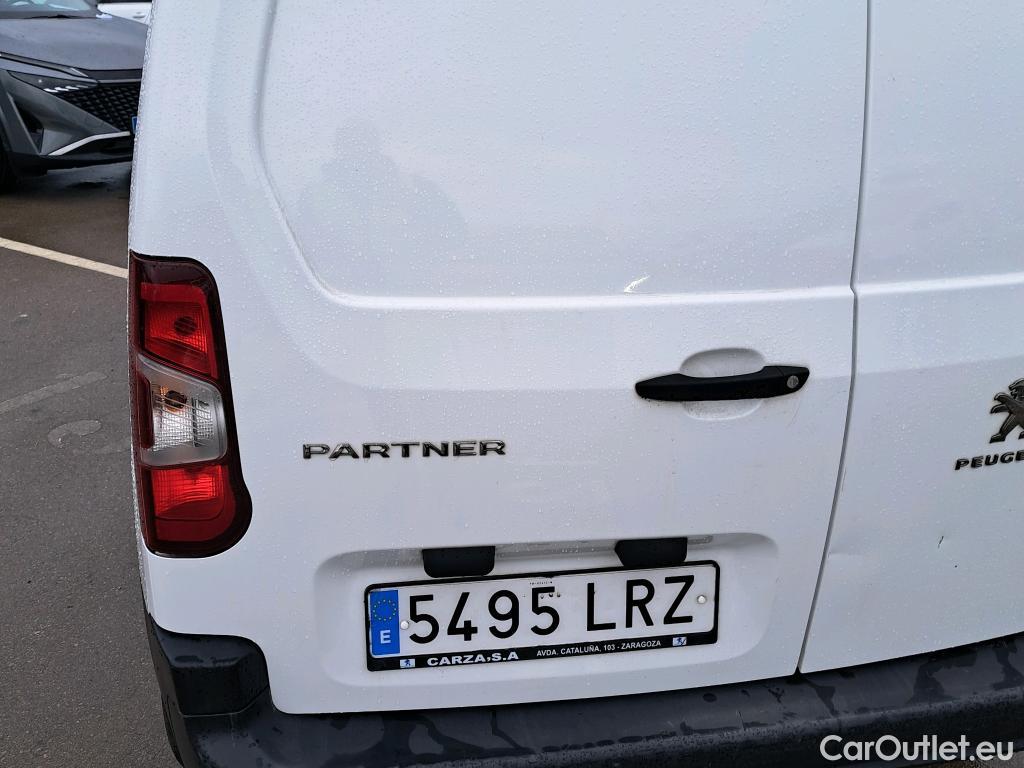  Peugeot  Partner PEUGEOT  / 2018 / 4P / furgón derivado de turismo Premium Standard 600kg BlueHDi 73kW (AC) #23