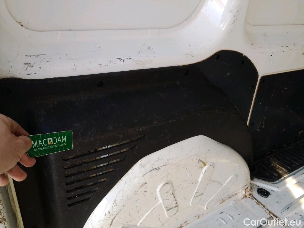  Renault  Kangoo RENAULT  Furgón/2013/3P/furgón derivado de turismo Profesional dCi 55 kW (75 CV) #33