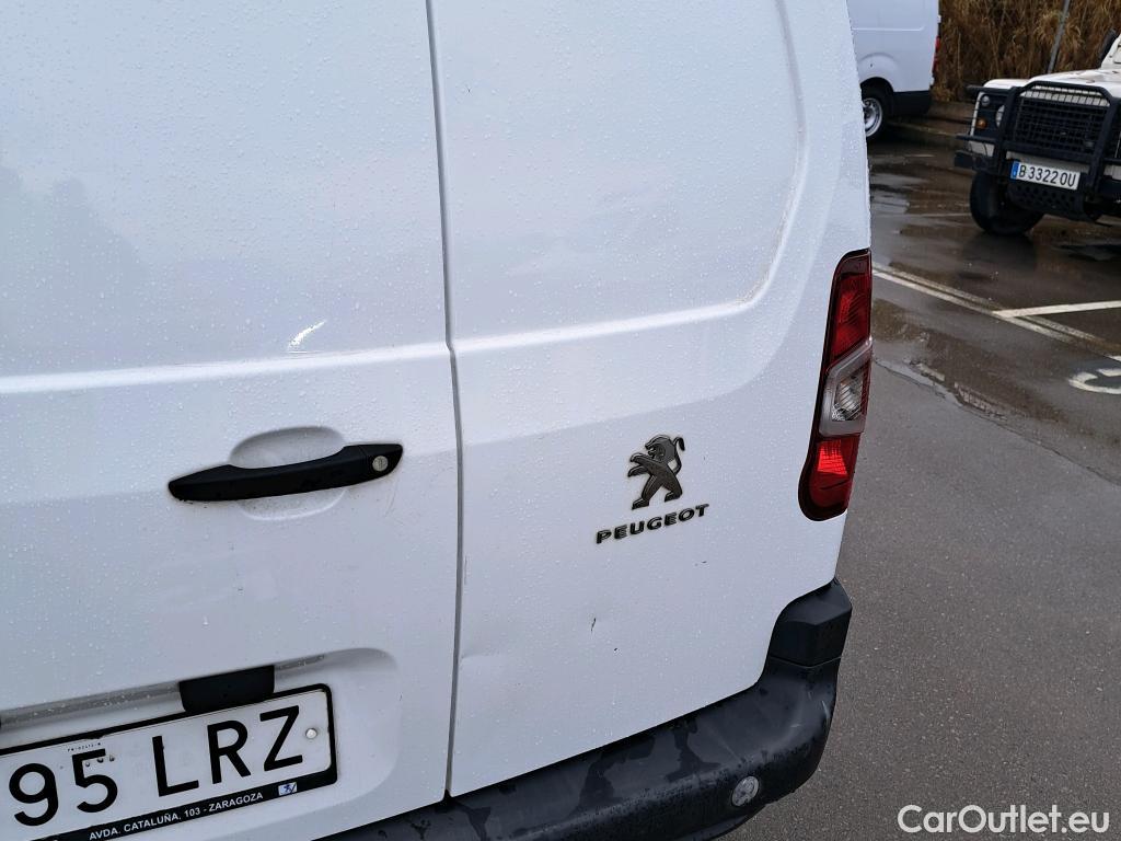  Peugeot  Partner PEUGEOT  / 2018 / 4P / furgón derivado de turismo Premium Standard 600kg BlueHDi 73kW (AC) #7