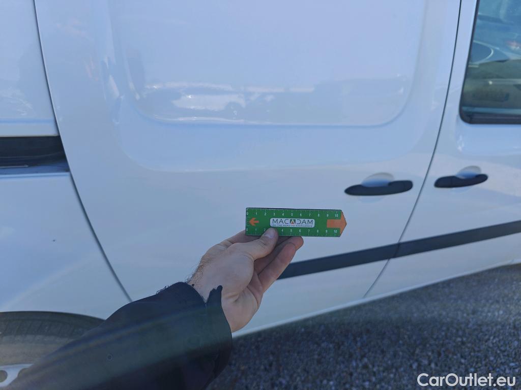  Renault  Kangoo RENAULT  Furgón/2013/3P/furgón derivado de turismo Profesional dCi 66kW (90CV) Euro 6 #42